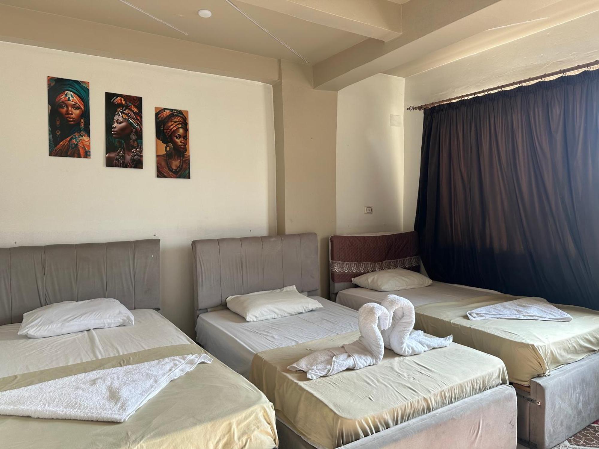 Pyramids History Hotel 4*