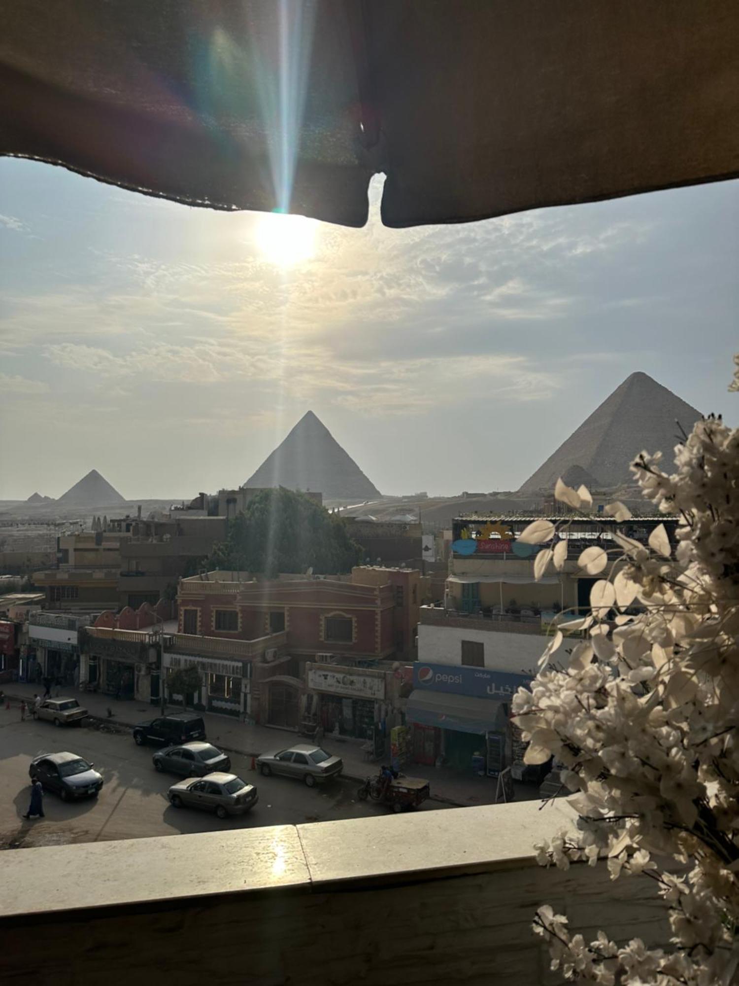 Pyramids History 4* Cairo